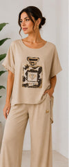 Angela Mara Perfume Graphic Top β Style 34180
