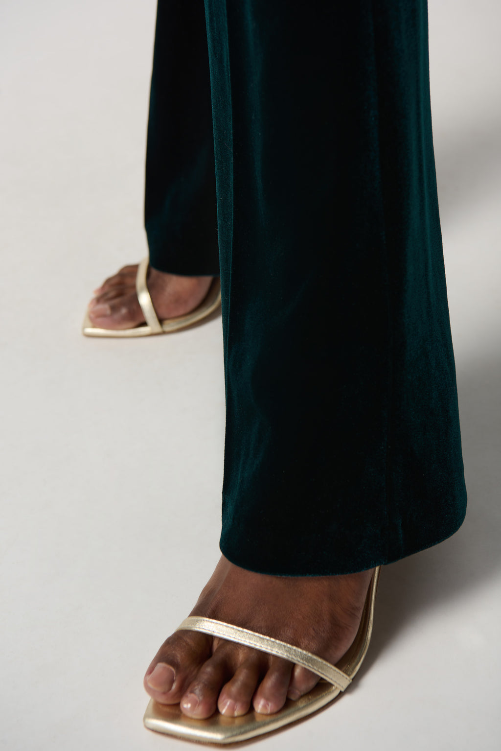 Joseph Ribkoff Velvet Flared Pull-On Pants #234289