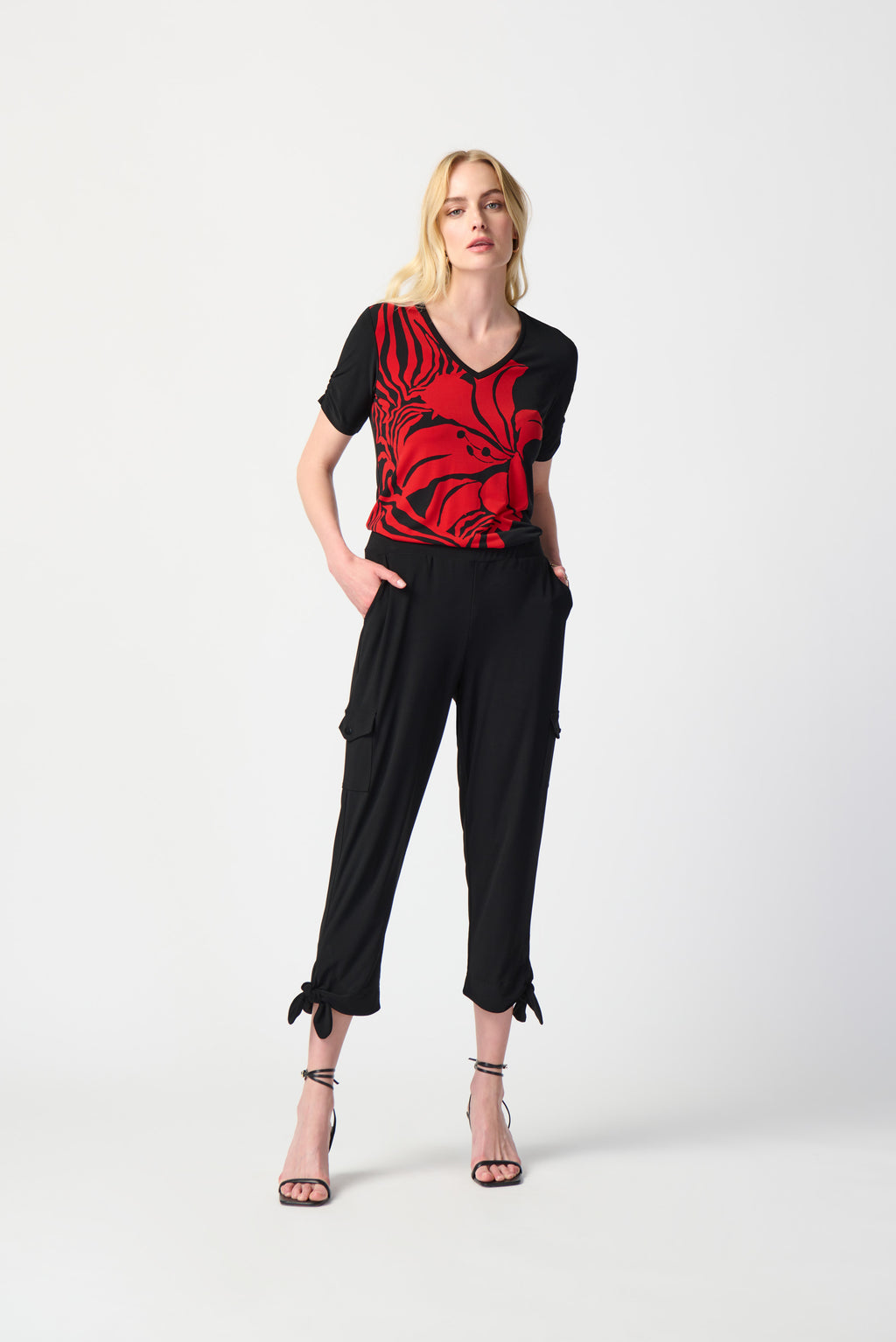Silky Knit Jogger Pants with Cargo Pockets 241111