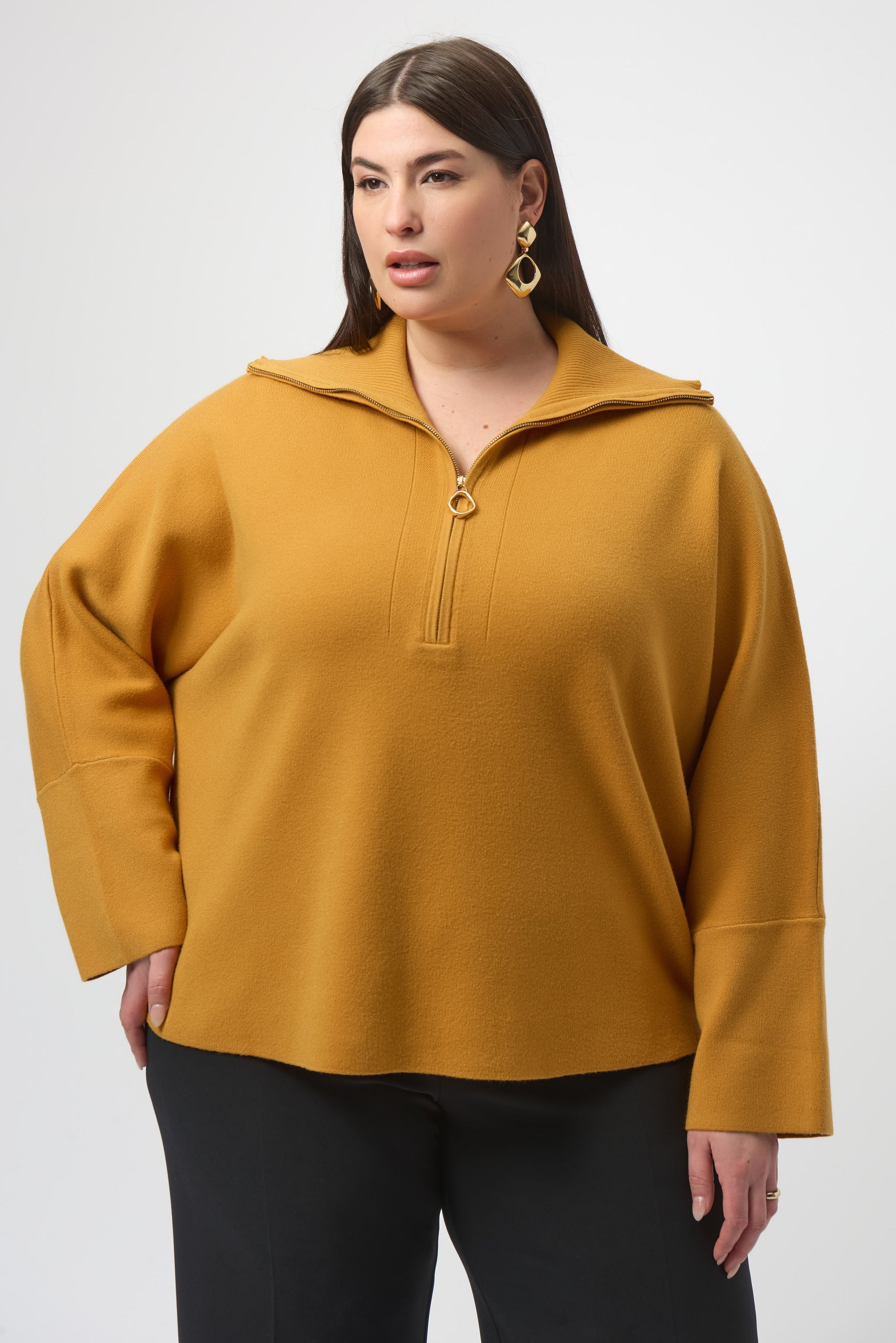 Sweater Knit Boxy Pullover With Zipped Collar 253963