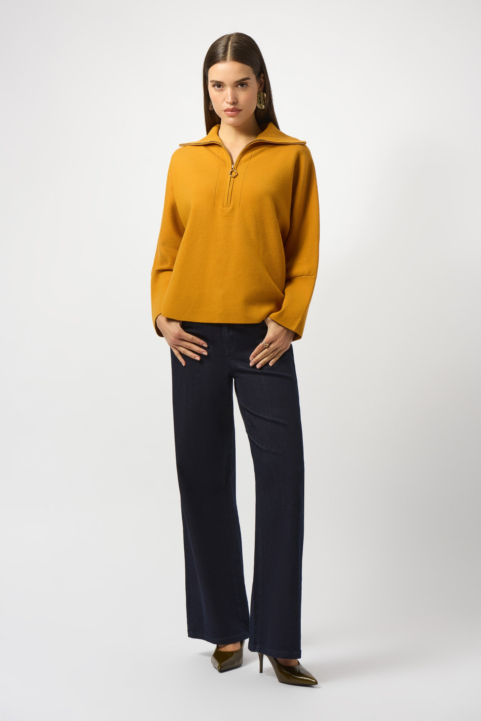 Sweater Knit Boxy Pullover With Zipped Collar 253963